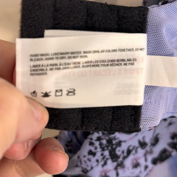 DEESSE Sz 46B Bra Plunge Padded Underwire Lace Trimmed Adjustable NEW WITH TAG - Picture 8 of 9